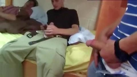 Toshe asian girl is readyed by three dent