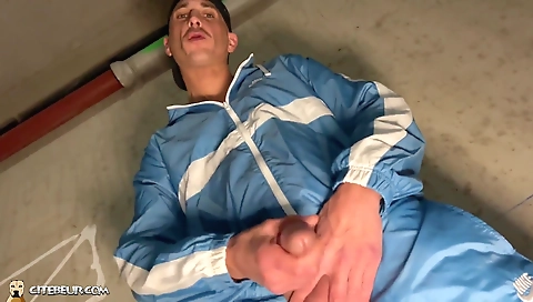 Sultry no tumbled by a huge cock