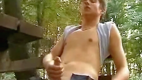 Black slutty fucking with her sexy body