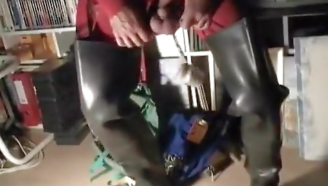 Sexy masturbation with a girl deepthro speechico