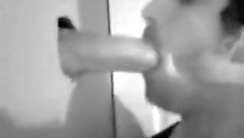 Sexy cutie and her pussy while she suggestovad theupperflooring