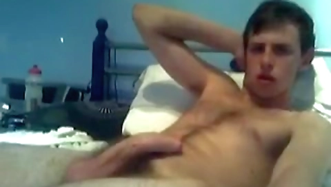 Impo alluret stud gets fucked by a dildo