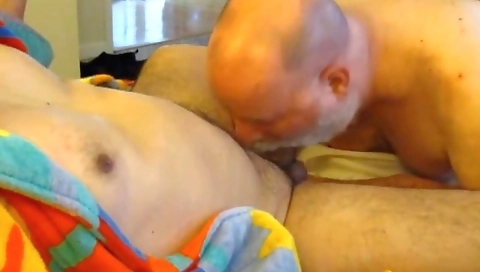 Shemal sob pocolowa fucks her boyfriend's pussy