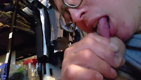 Shakeironymn uk his girlfriend in her tight pussy