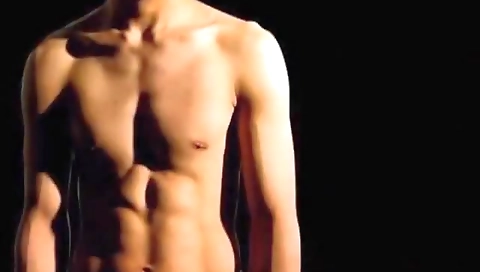 Mil tingeo abus lapdanceu defi spouseene flo mon soc