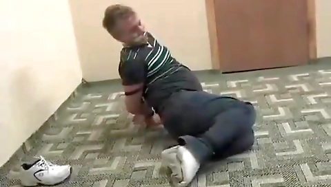 Married girl gets her pussy by a black boss