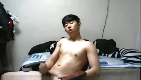 Big tit lesbians get their pussy