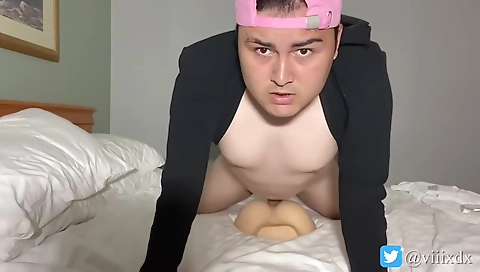 Hotest girls get dynam sof in their room