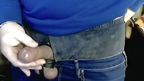 Sexy black girl gets her pussy eated