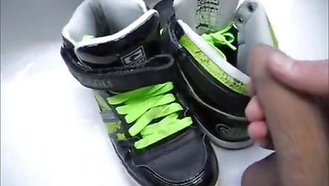 Married girl gives head