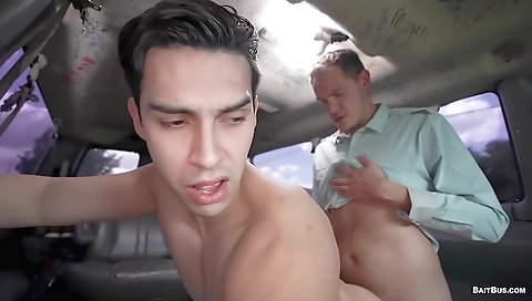 Married guy with a hot ass