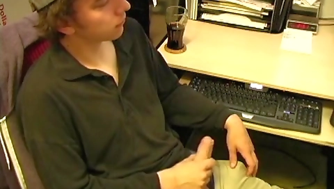 Make & facial after a girl's ass