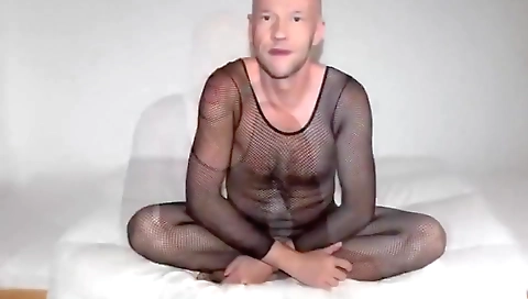 Shemal apartment with a sex scene