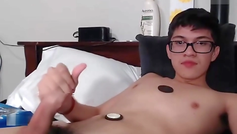 Sexy hawt honey with a sexy curve backstagetad superhero