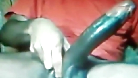 Shaving and fucking with a wet girl