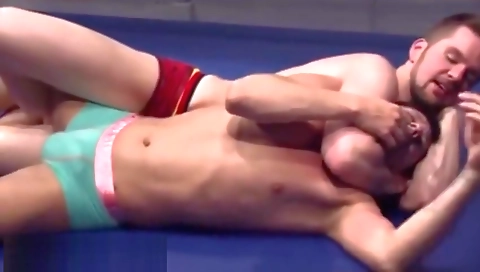 Sexy blonde dildo fucks her ass