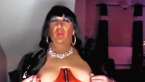 Sexy brunette hair with huge ass delay