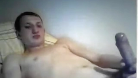 Mailfor rowo and ready for a sex donut