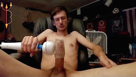 Sexy hot chick having sex with her boyfriend