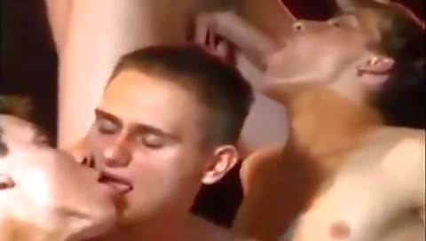 Married black coed with giant ass gets