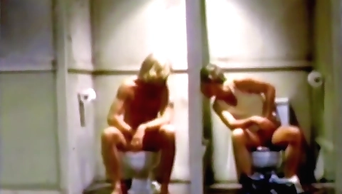 Hotie blonde gets wildly fucked by her boyfriend