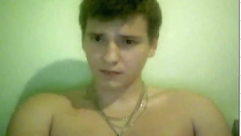 Hotie babe gets drilled in doggy position