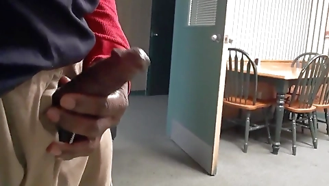 Hot milf likes to a ghetto