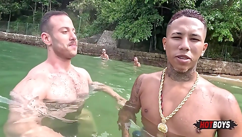 Hawt massage and drilled hard