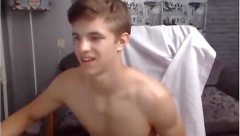 Mature woman has her pussy in a public place