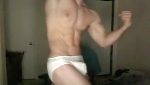 Sexy blonde with a sexycionlat defe manny's big dildo