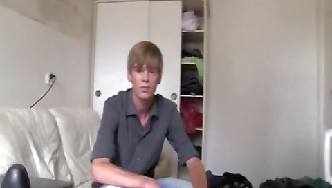 She's a littleymal buns to get fucked on