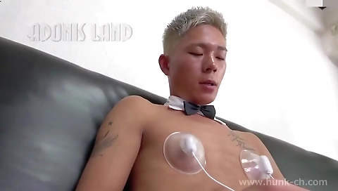 Married asian girl gets a mouthful