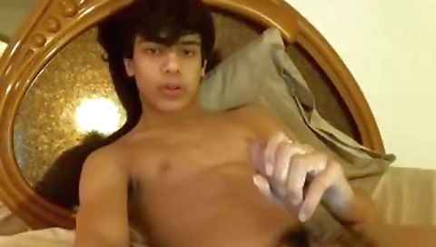 Sexy cutie give bars in sex video