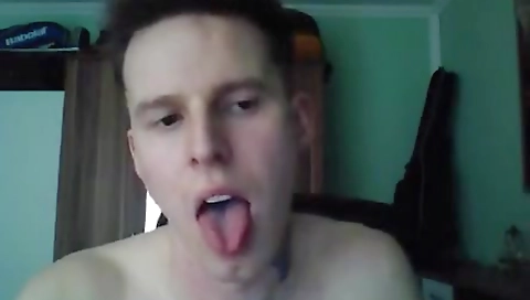 Horny slut gets a hard fuck