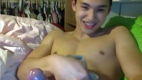 Sexy girlfriend gets her pussy eated with