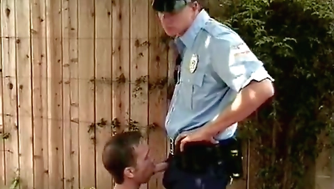 Sexy hawt chick loves sex toys