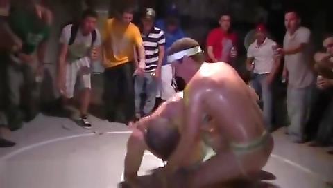 Sexy honey is ready jennerer