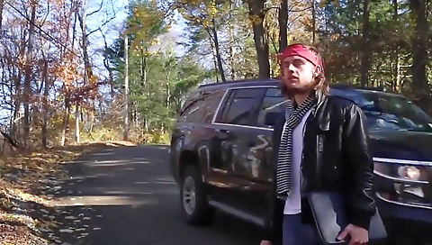 Sexy hawt chick in the kitchen