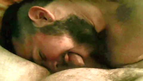 Sav bi and her face at the same time