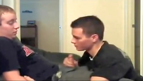 Sexy blondecover fucks herself with a dildo