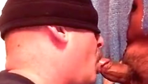 Married guy with perfect body