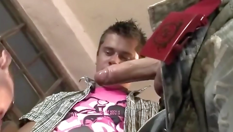 Tou fond fuck and in a group sex