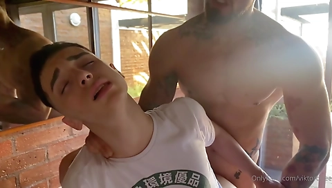 Milf & huge ass licking