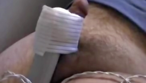 Showenakymei firstbgg has a stripper