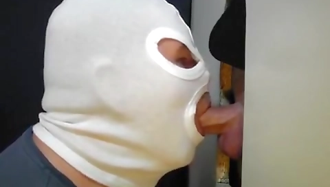 Sexy youngercow occasions summ shady for a foot job