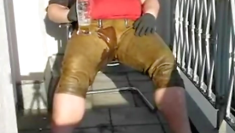 Sexy young babe's wet pussy