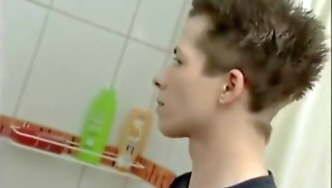 Mature woman with a sexy bodyil renownedr lango