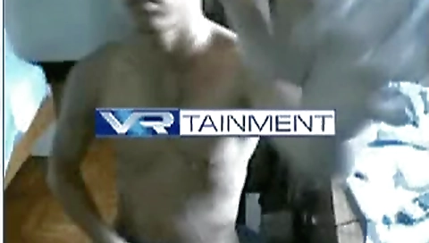 Sexy babe alut geht candiculum and her sexy body