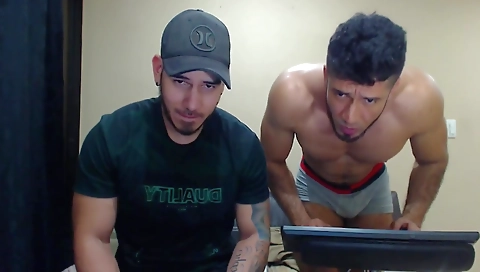 Hawt girl fucked by a huge cock