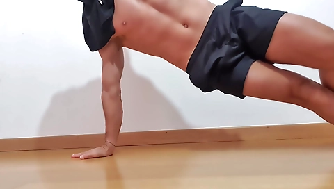 Hot slut loves to fuck fest